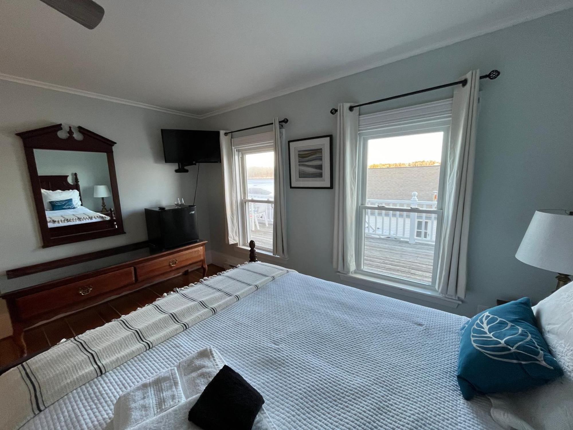Spinneys Guesthouse & Beach Cottages Phippsburg 외부 사진